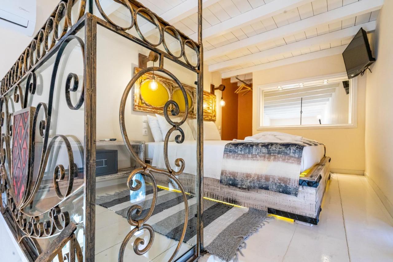 Cava D"Oro Suites Rhodes City Екстериор снимка