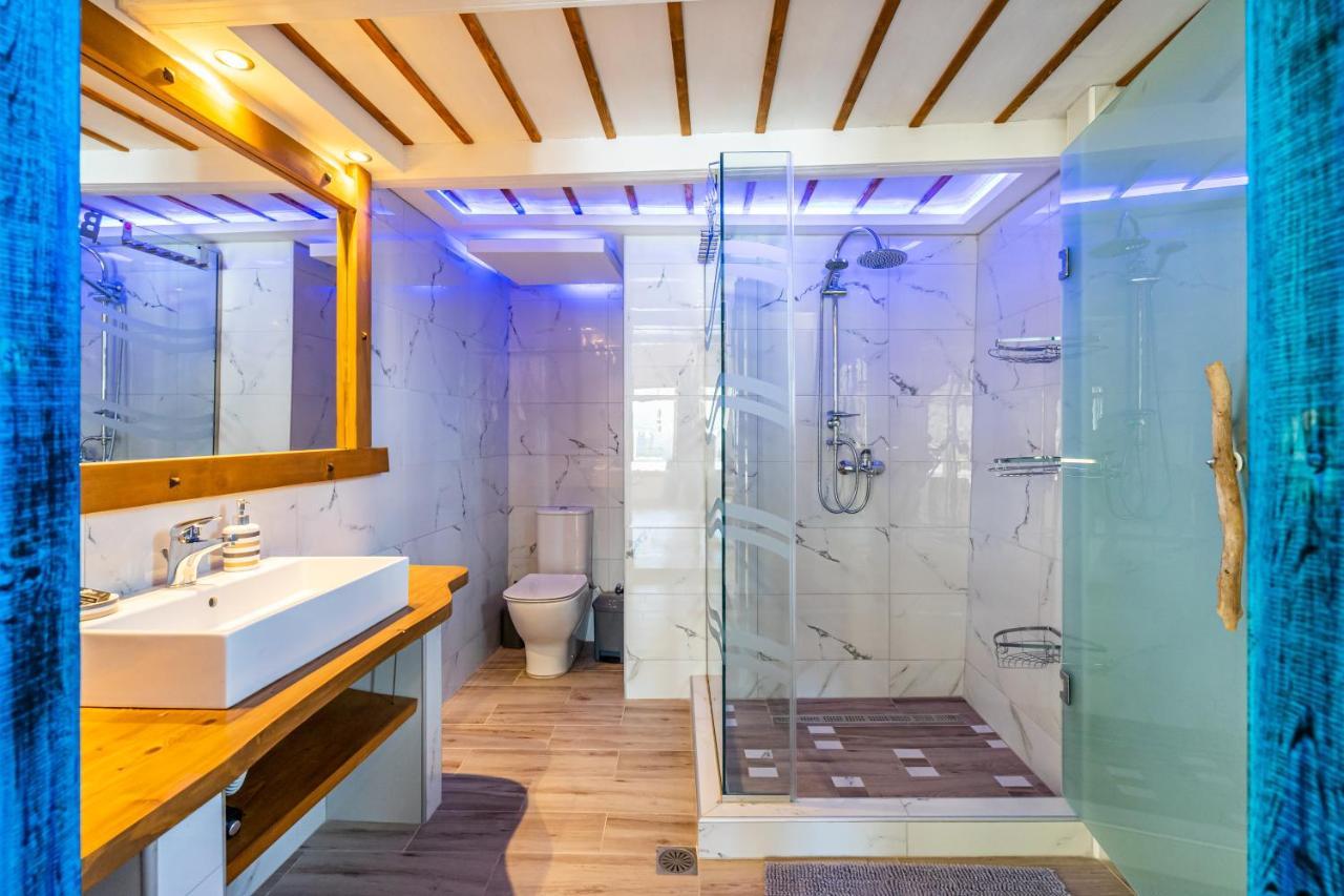 Cava D"Oro Suites Rhodes City Екстериор снимка