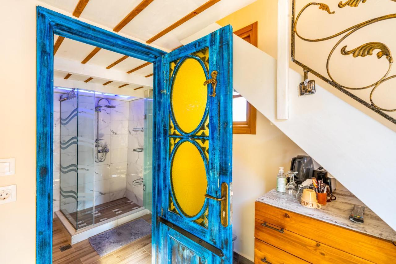 Cava D"Oro Suites Rhodes City Екстериор снимка
